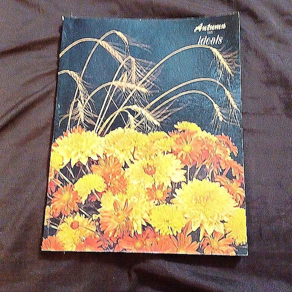 Vintage 1962 Ideals Autumn Edition Poetry Magazine.